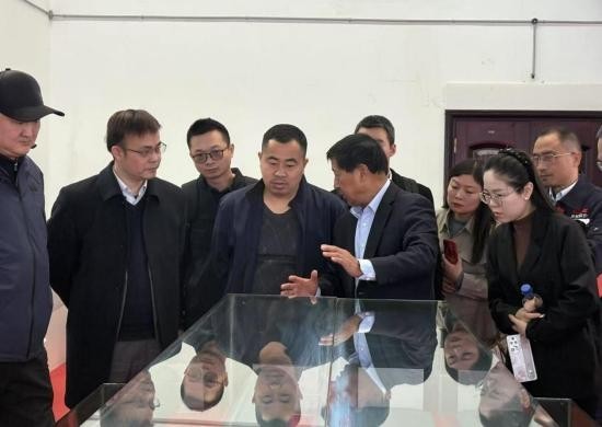 湖南省工信廳攜金融機(jī)構(gòu)調(diào)研火炬安泰 助推專(zhuān)精特新企業(yè)